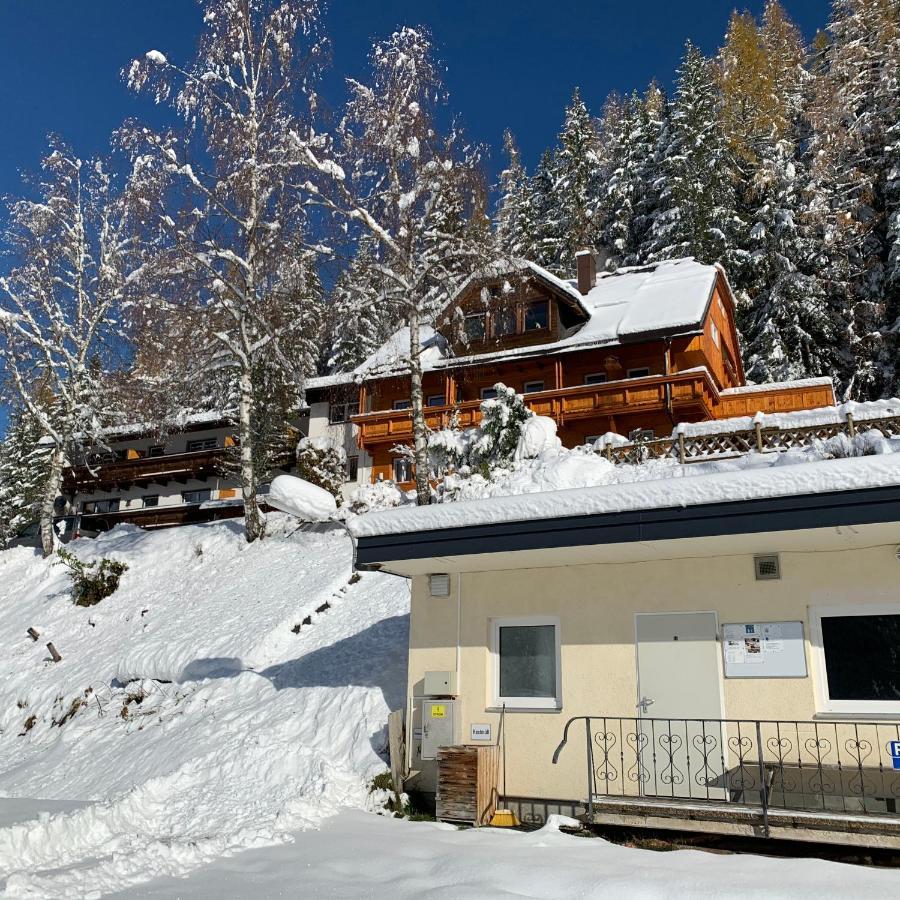 Fruehstueckspension Gsenger Ramsau am Dachstein Esterno foto