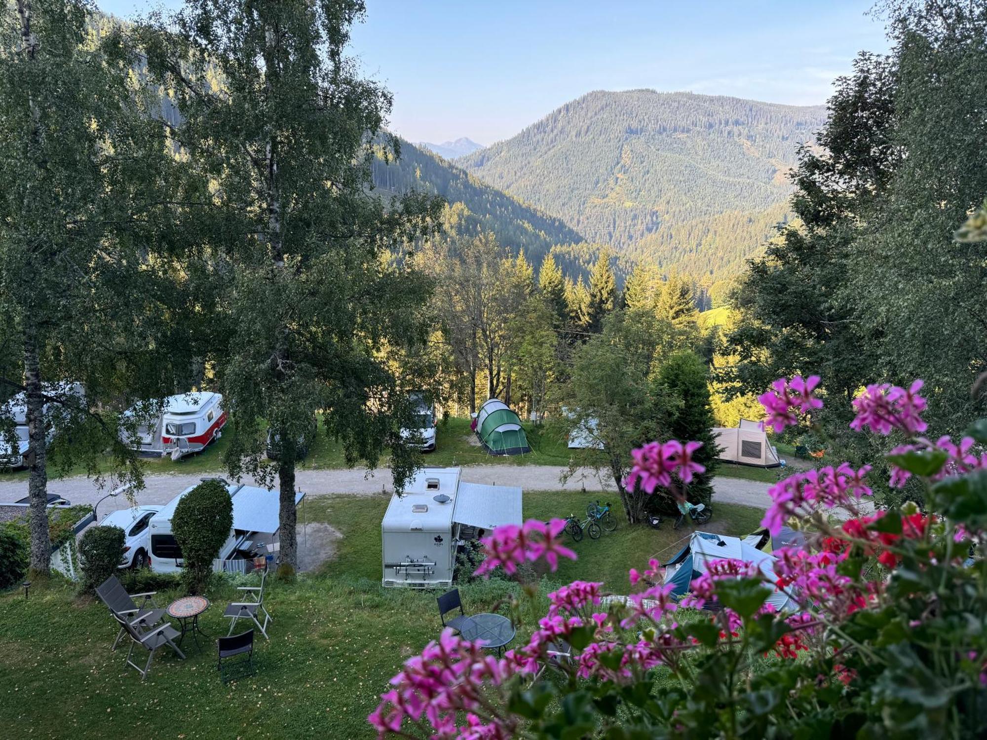 Fruehstueckspension Gsenger Ramsau am Dachstein Esterno foto